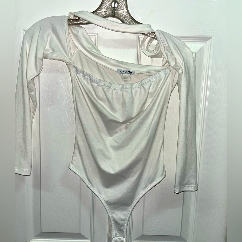 Off shoulder bodysuit